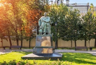 Tolstoj: 7 uvida u život umjetnika i kulturalno nasljeđe