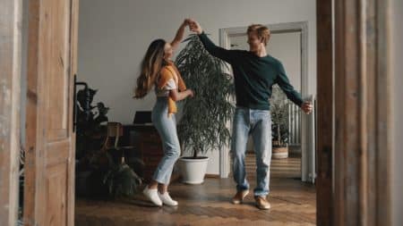 Kako naučiti plesati kod kuće: 9 koraka za početnike